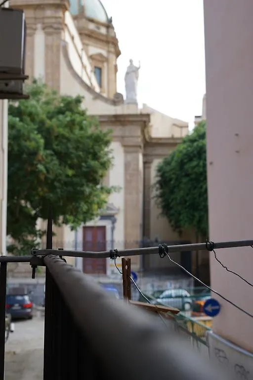 Appartamento Casa Professa Luxury Palermo Center 0*,
